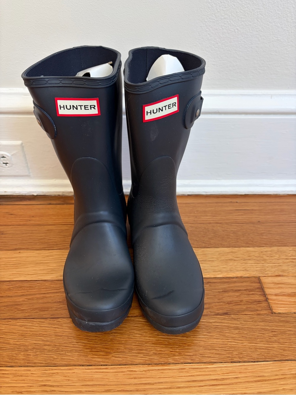Hunter Navy Matte Original Short Rain Boots with Red Logo US Womens 5 in Box